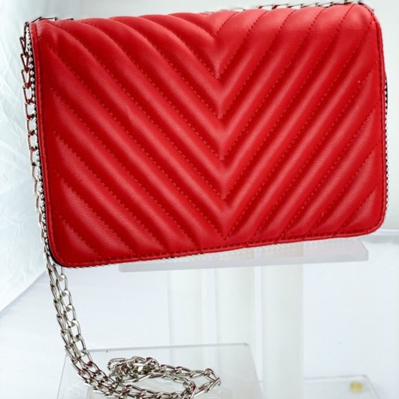 Fashion Crossbody Chain Strap Purse W/Metal Studs - Picture 6 of 7